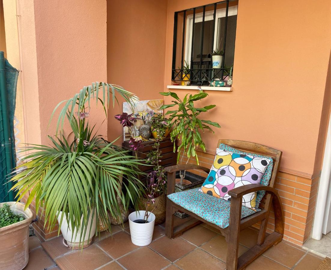 3 La Casa De Marilo Apartment Tomares Luaran gambar